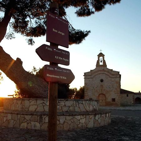 Hostal Roca Fayón エクステリア 写真